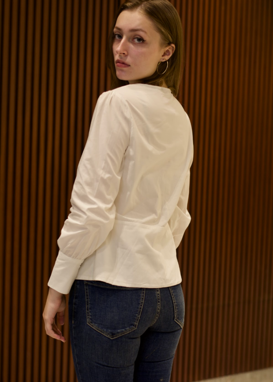 Front Button Top